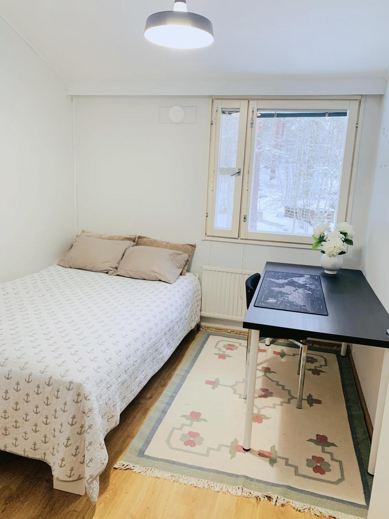Private Rooms Near Metro, Free Parking,Direct Bus From Airport Helsinki Bagian luar foto